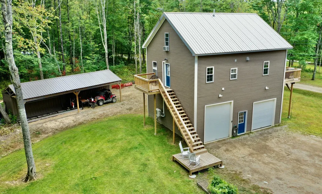 68 Packard Road Lincolnville ME 04849