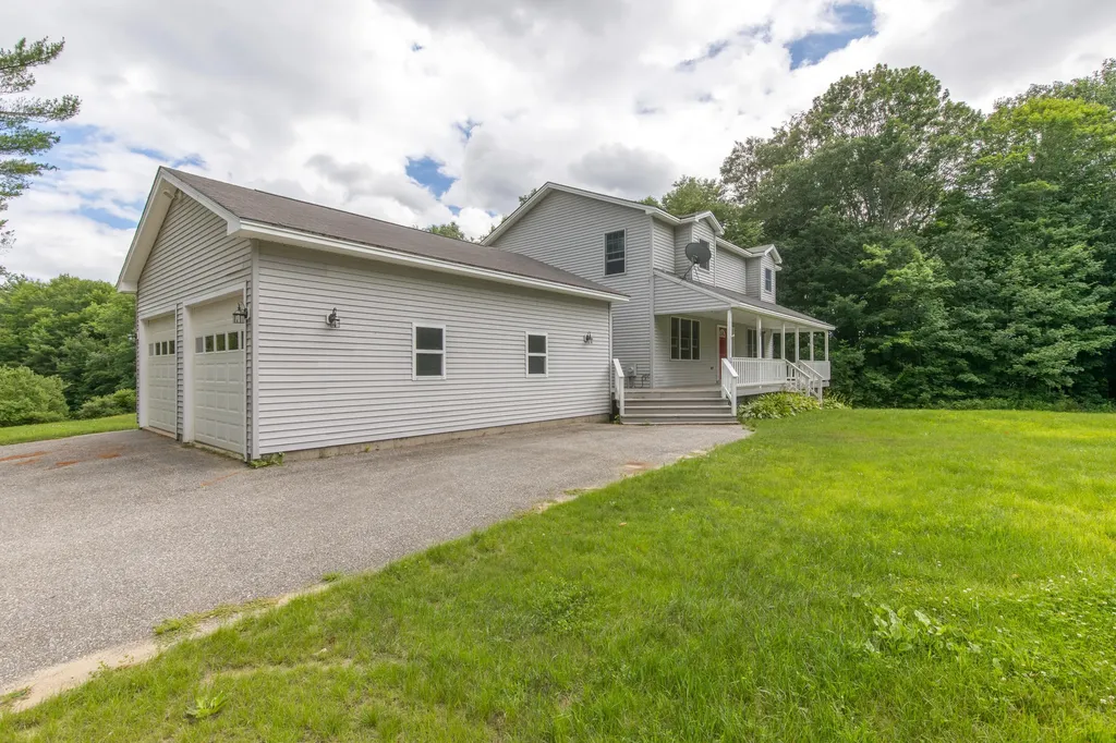 23 Labbe Lane Litchfield ME 04350