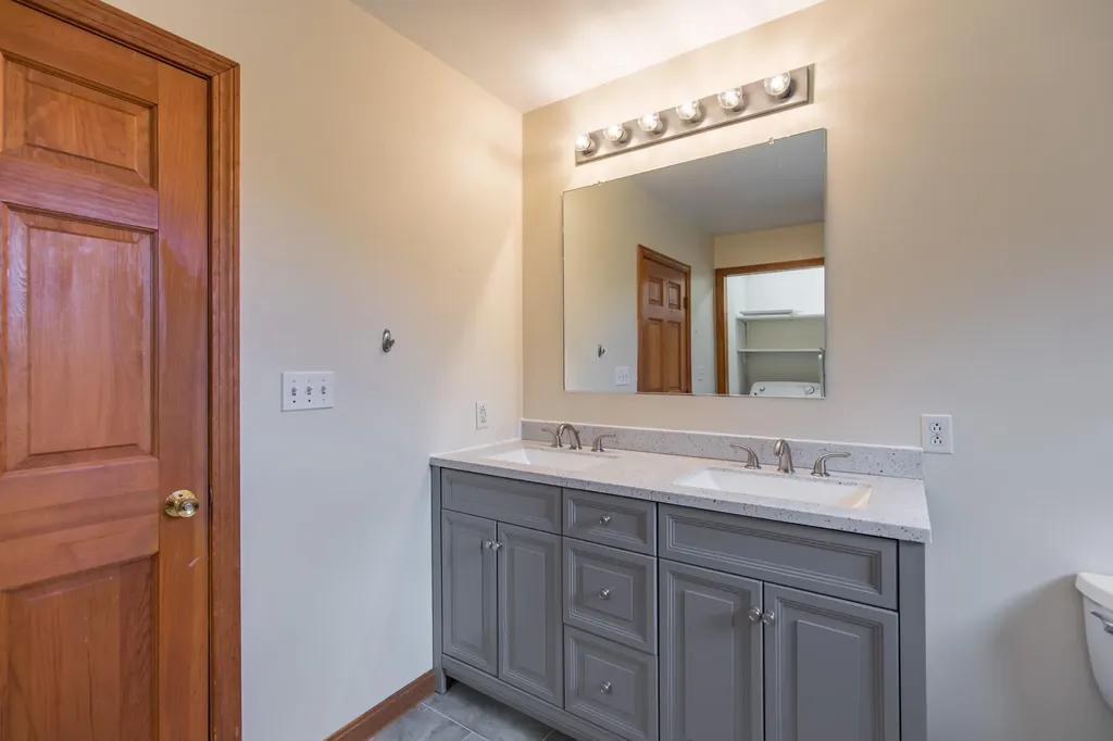 23 Labbe Lane Litchfield ME 04350