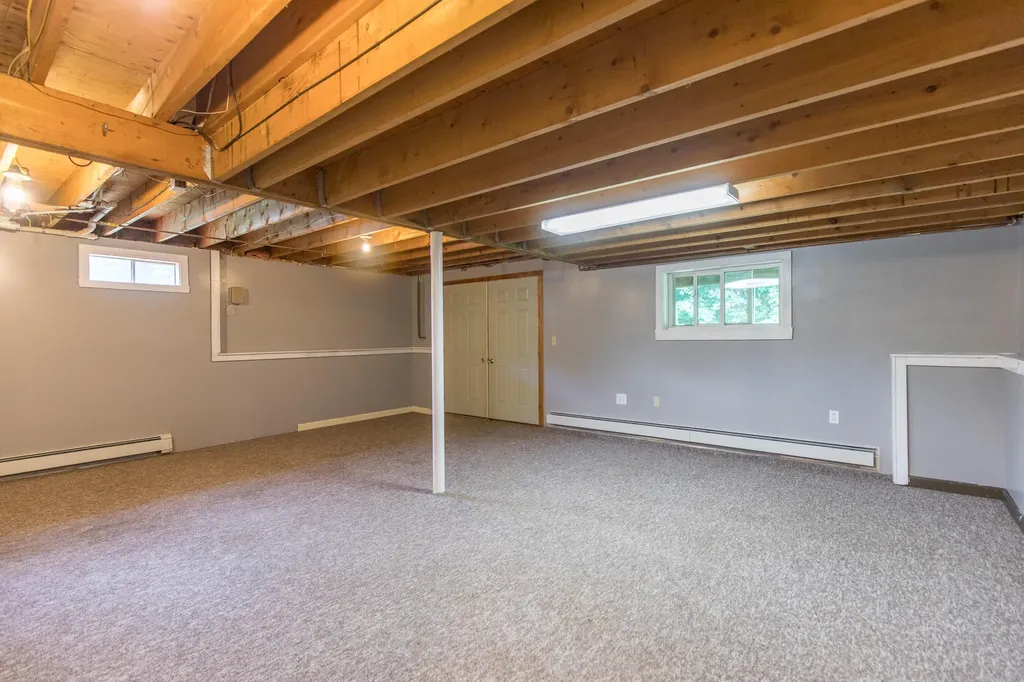 23 Labbe Lane Litchfield ME 04350