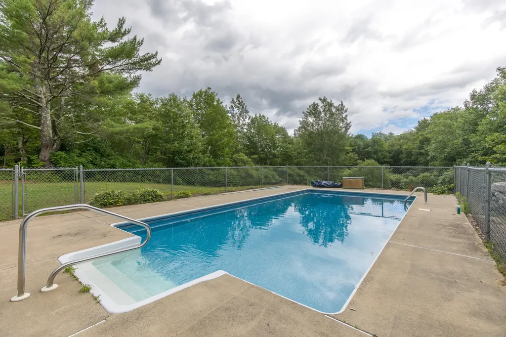 23 Labbe Lane Litchfield ME 04350