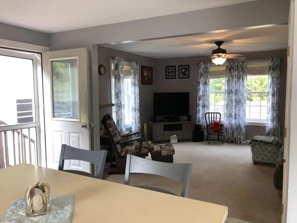 148 Old Brunswick Road Gardiner ME 04345