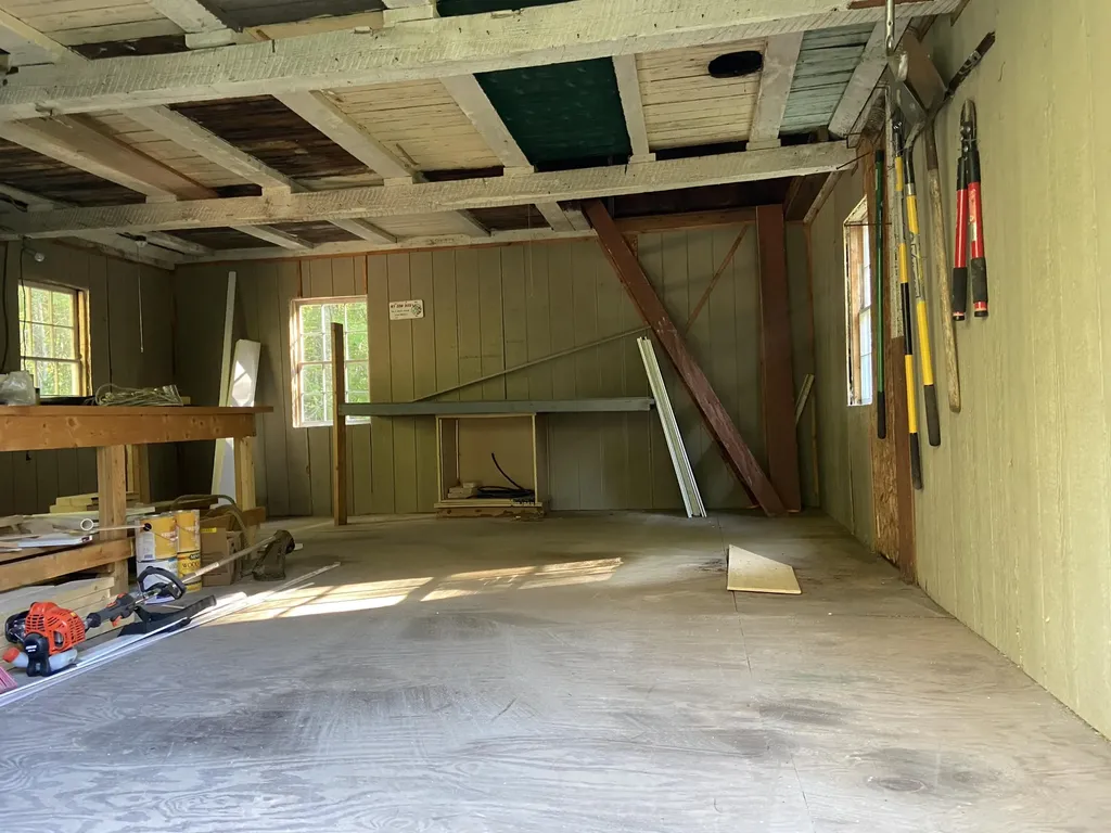 317 West Neck Road Nobleboro ME 04555