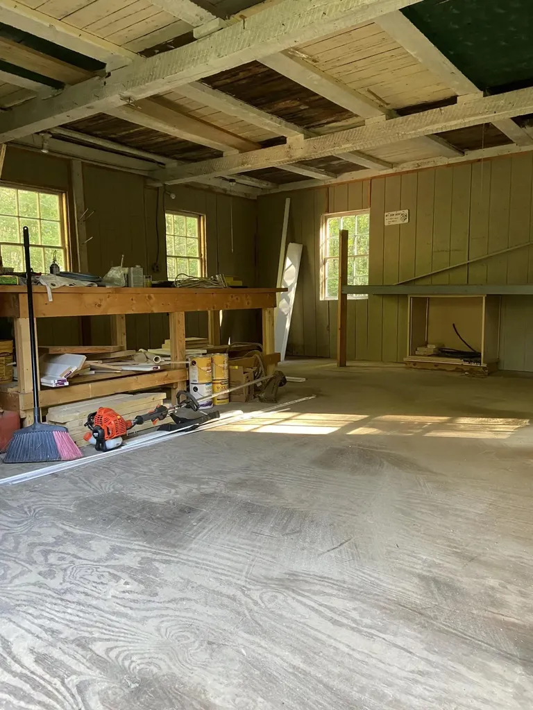 317 West Neck Road Nobleboro ME 04555