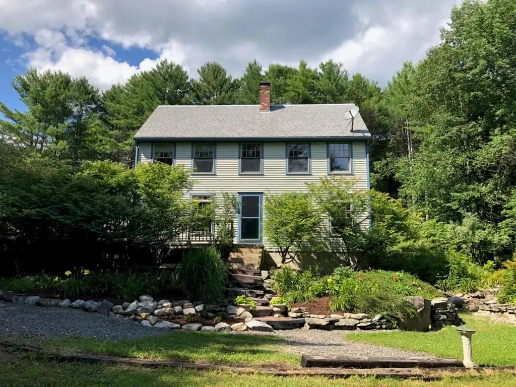 701 Elmwood Road Pownal ME 04069