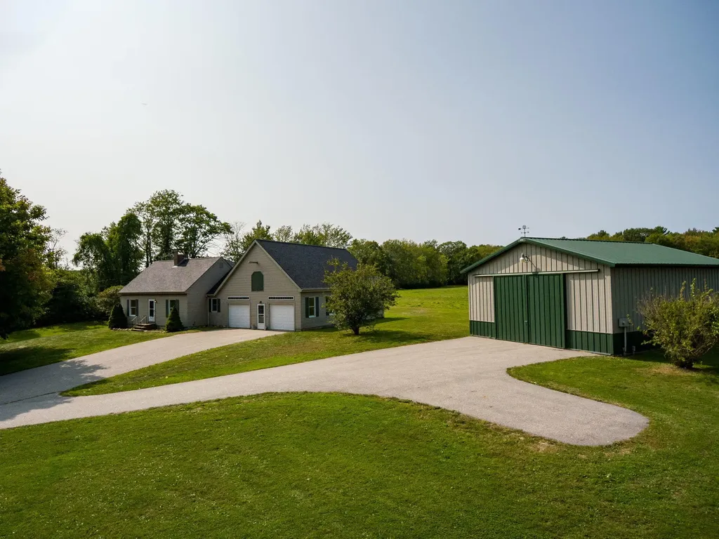 53 Wakefield Road Kennebunk ME 04043
