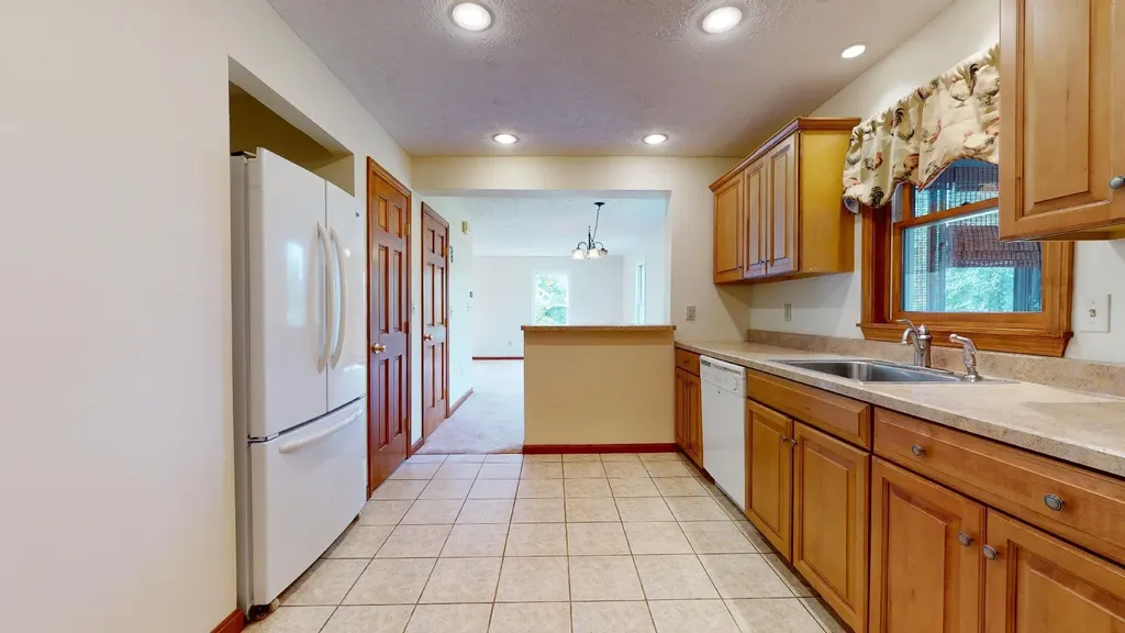 53 Wakefield Road Kennebunk ME 04043