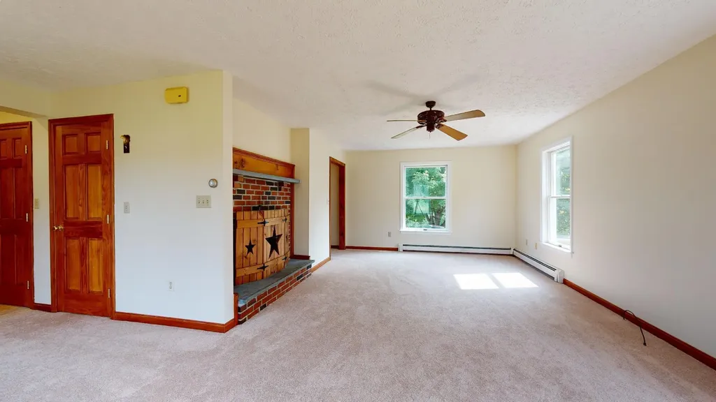 53 Wakefield Road Kennebunk ME 04043