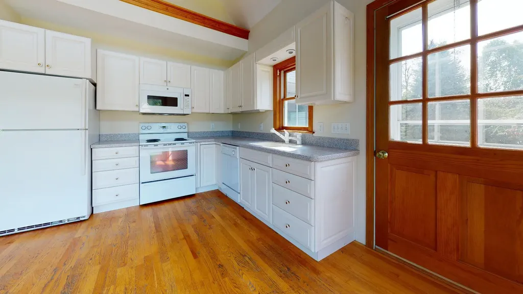 53 Wakefield Road Kennebunk ME 04043