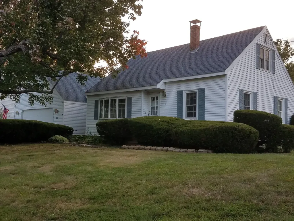 33 17th Street Bangor ME 04401