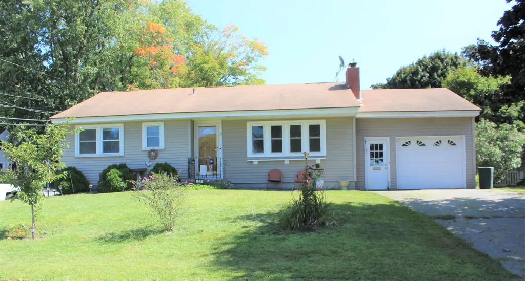 25 Hospital Street Augusta ME 04330