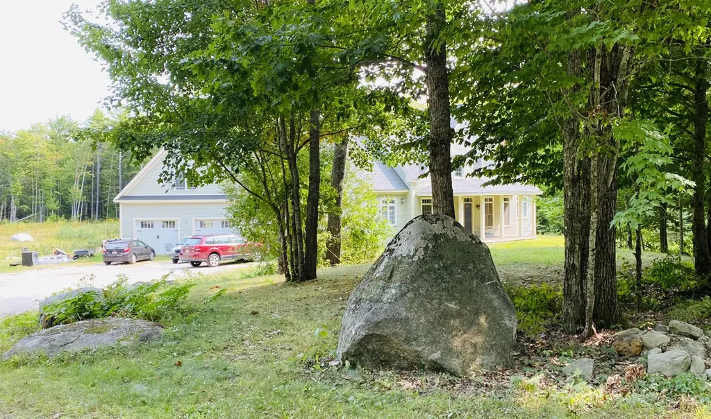 25 Ai Road Raymond ME 04071