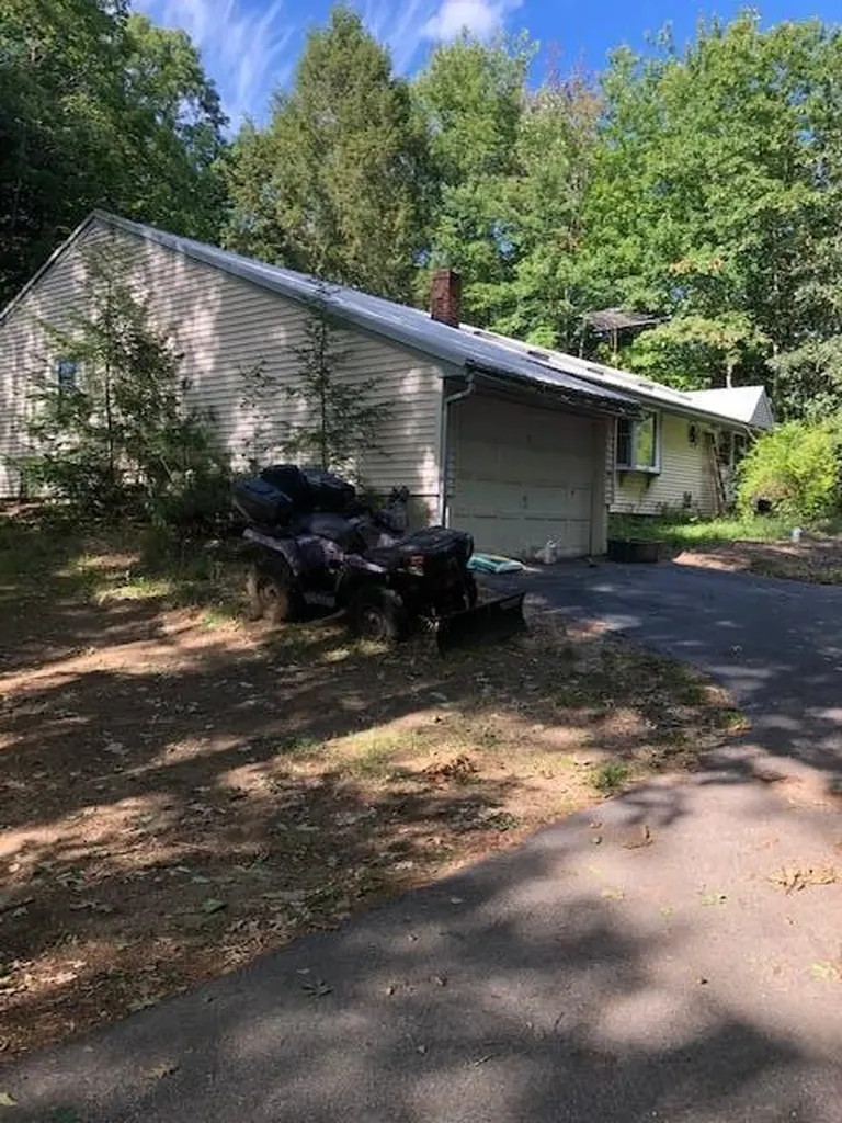 300 Sebago Road Naples ME 04055