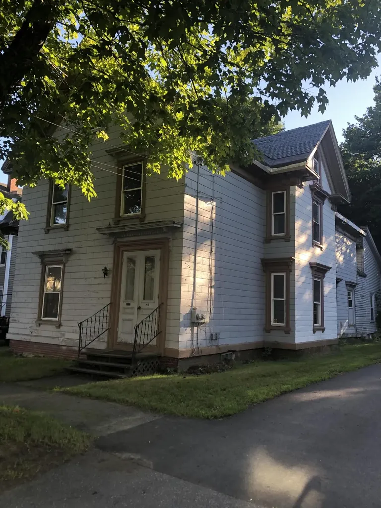 45 Holyoke Street Brewer ME 04412