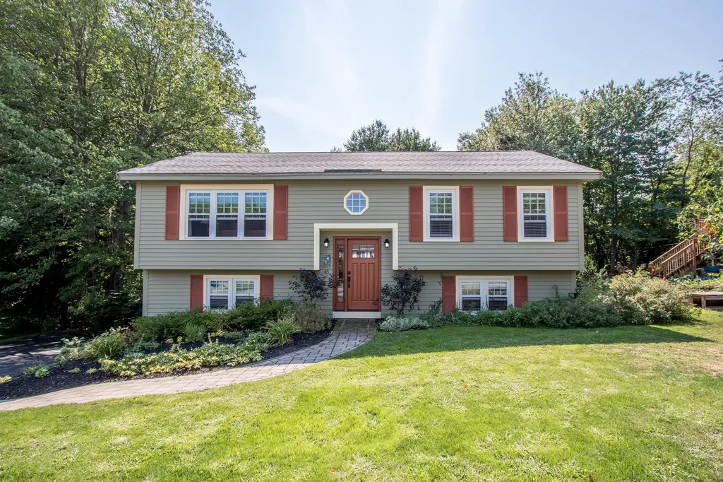 45 Racine Avenue Portland ME 04103