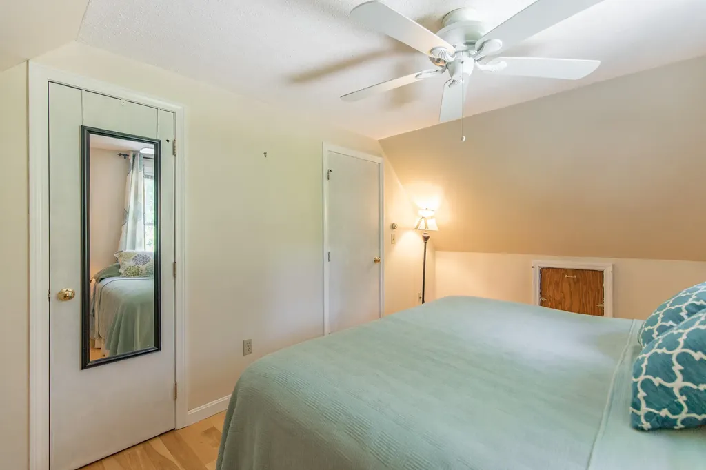 8 Thompson Lane Windham ME 04062