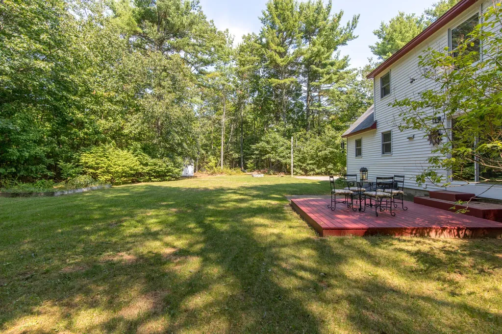 8 Thompson Lane Windham ME 04062