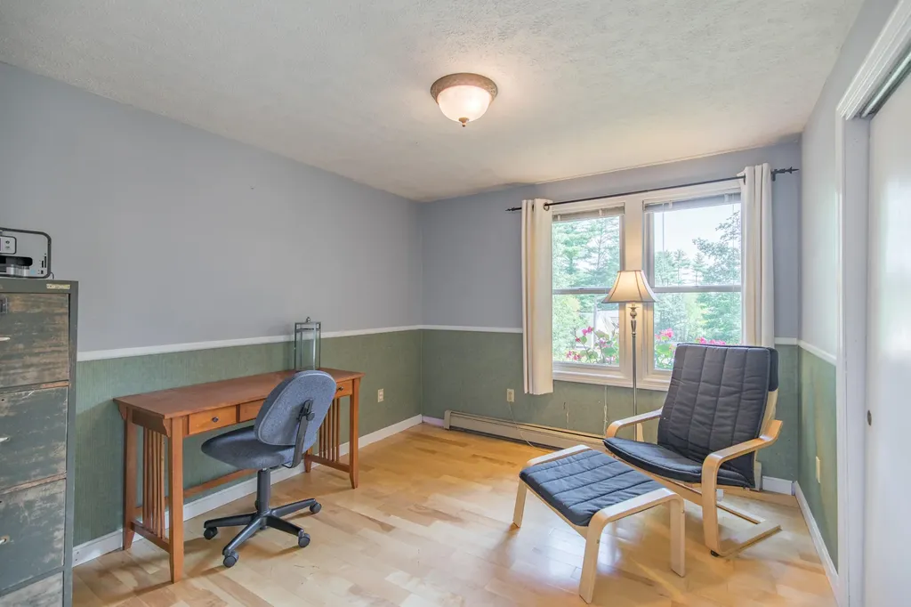8 Thompson Lane Windham ME 04062