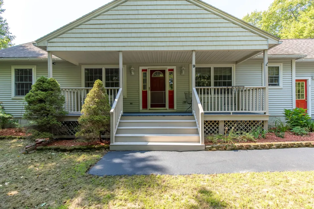 9 Busque Boulevard Standish ME 04084