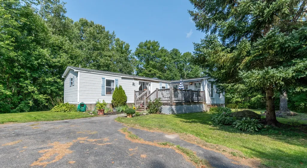 526 Hampden Road Carmel ME 04419
