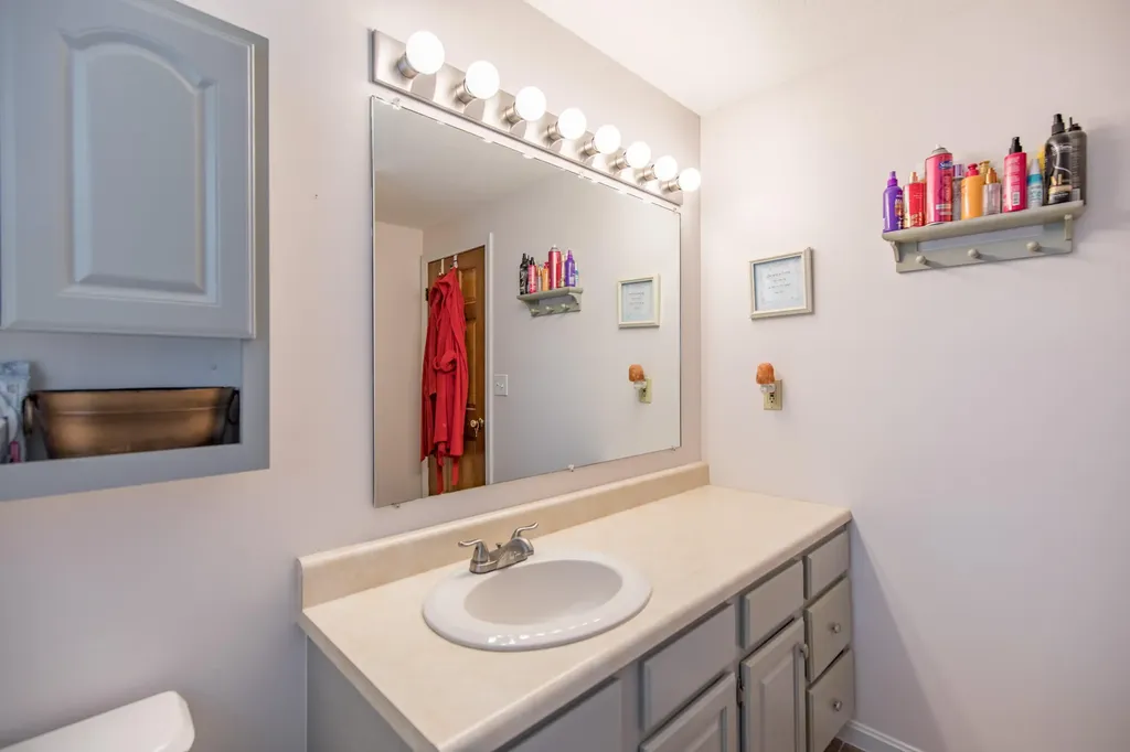 11 Ryan Road Saco ME 04072