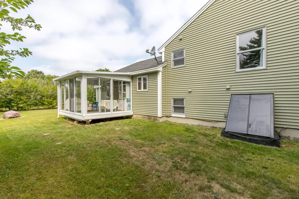 11 Ryan Road Saco ME 04072