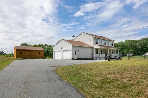 252 Ossipee Trail Gorham ME 04038