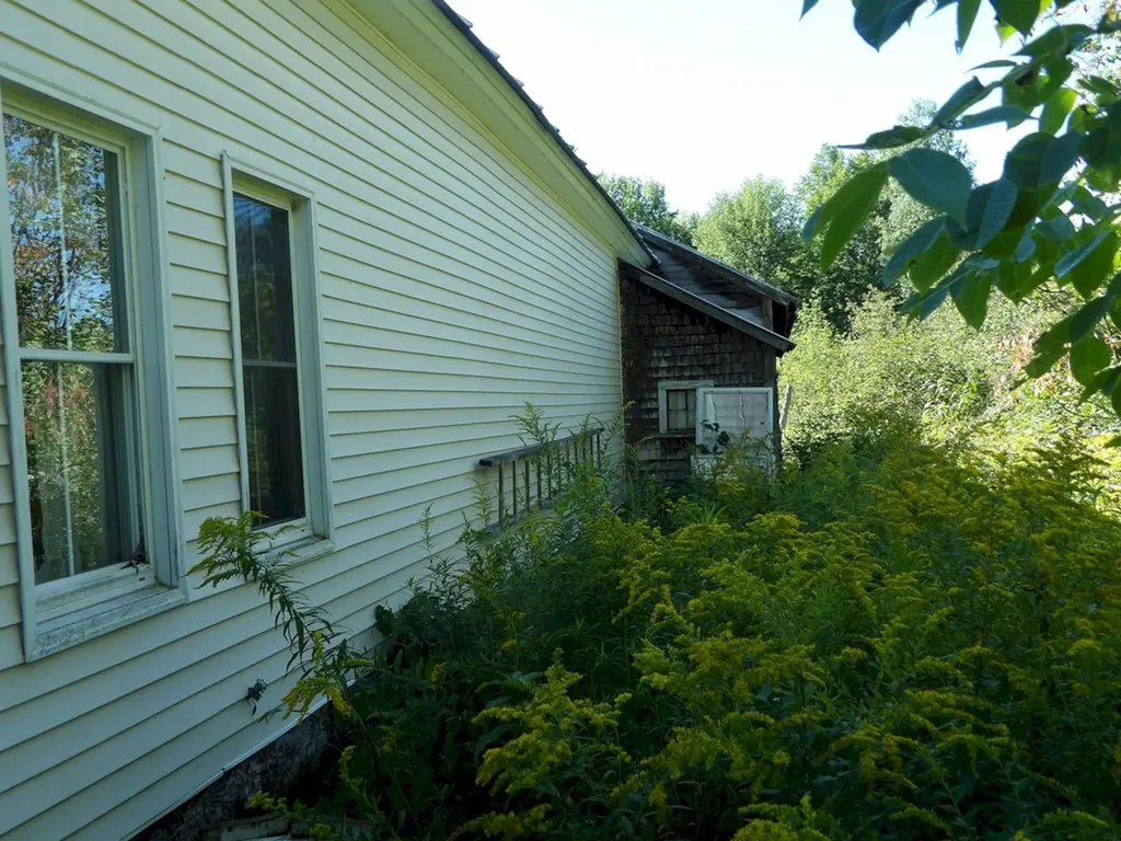 28 Nichols Hill Road Bingham ME 04920