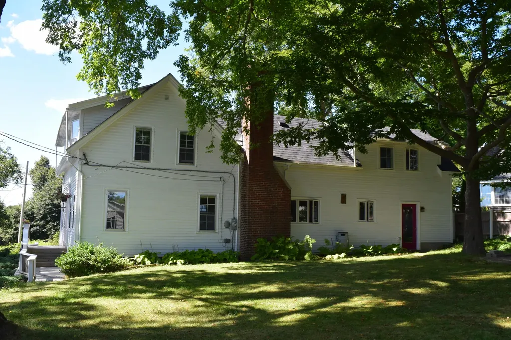 160 Perkins Street Castine ME 04421