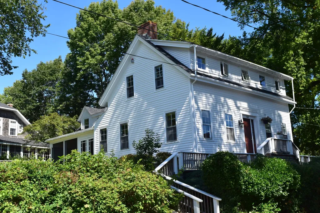 160 Perkins Street Castine ME 04421