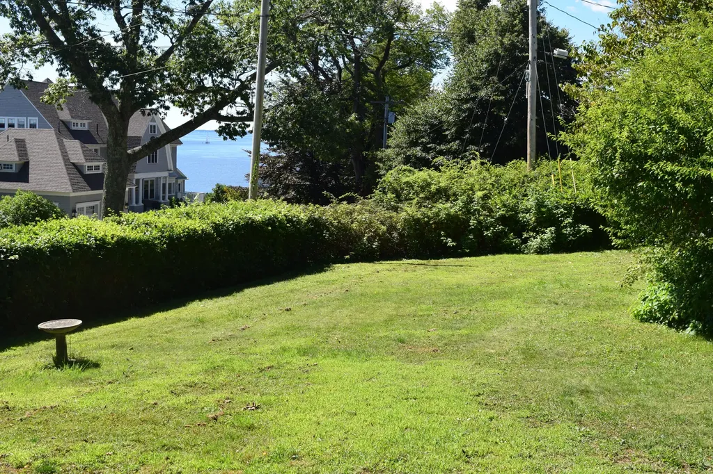 160 Perkins Street Castine ME 04421
