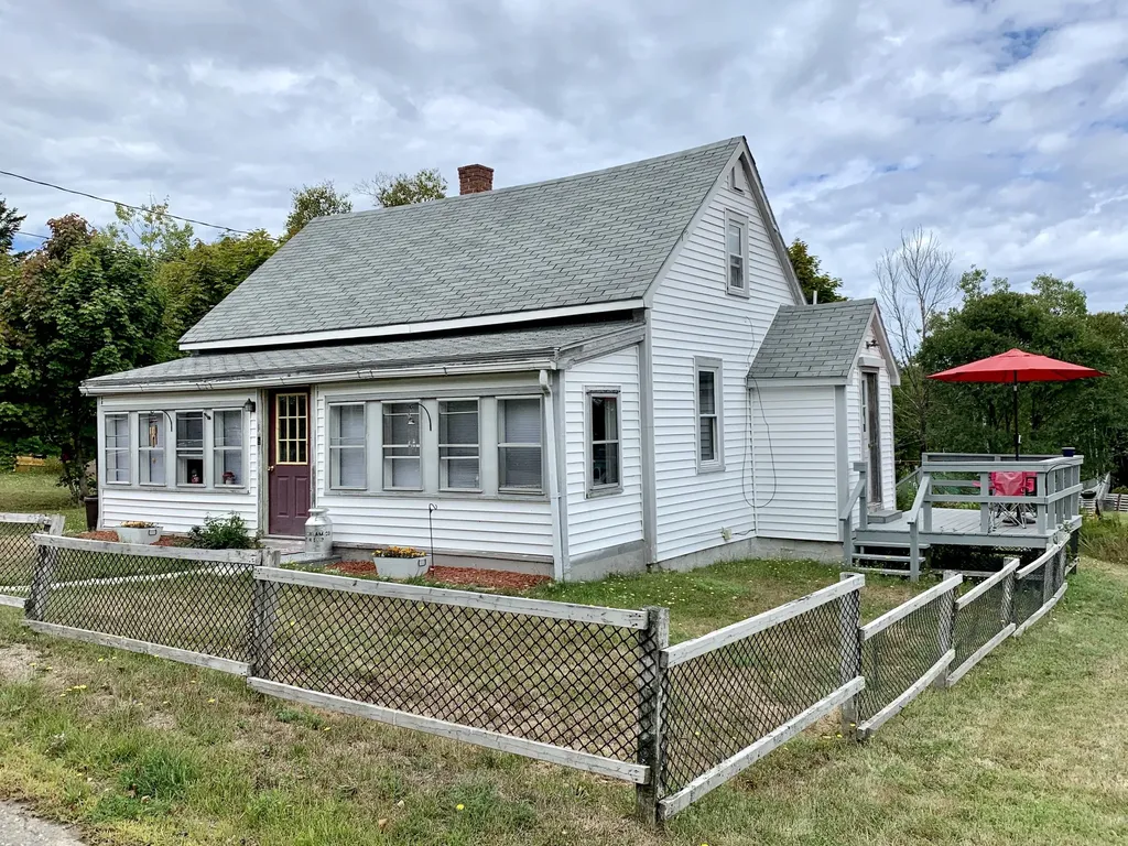 9 Evans Street Eastport ME 04631