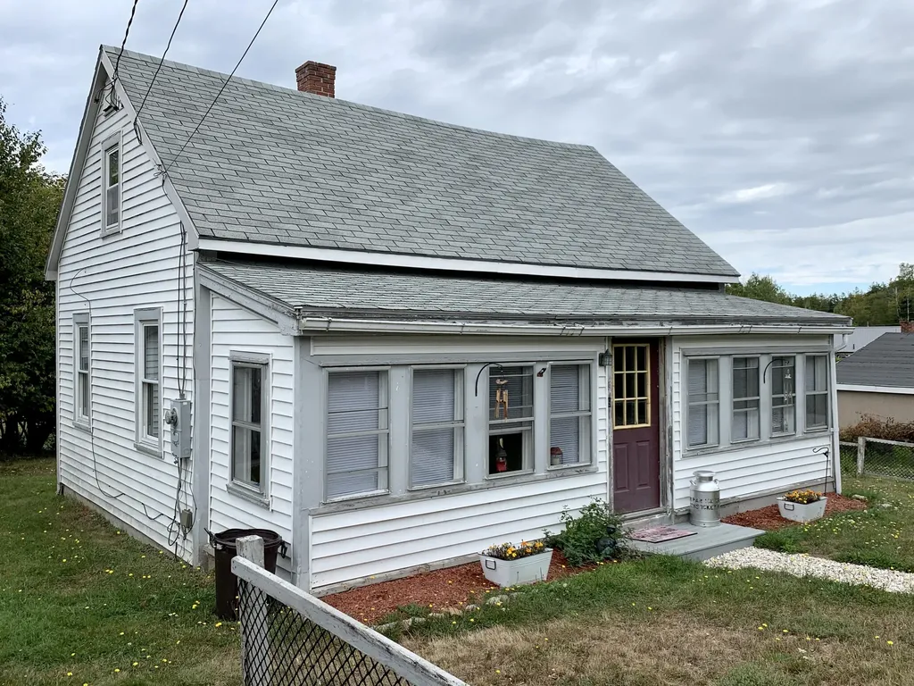 9 Evans Street Eastport ME 04631