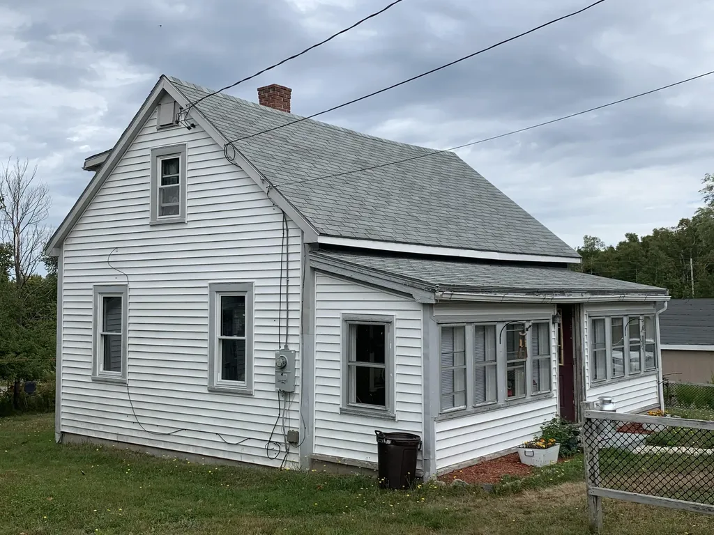 9 Evans Street Eastport ME 04631