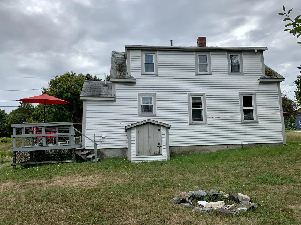 9 Evans Street Eastport ME 04631