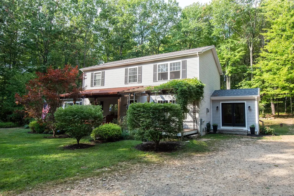 711 Center Road Lebanon ME 04027