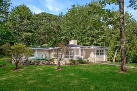116 School Street Kennebunkport ME 04046