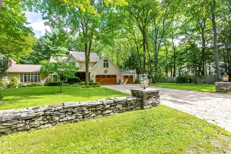 14 Chestnut Road Brunswick ME 04011