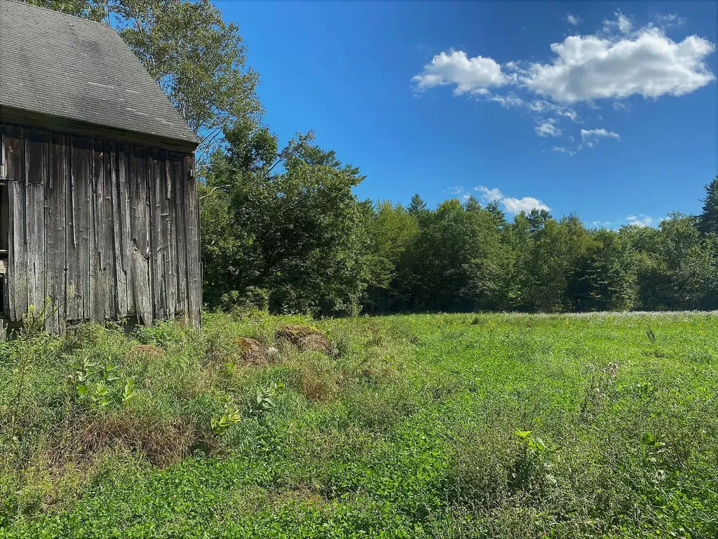 1030 Old Augusta Road Waldoboro ME 04572