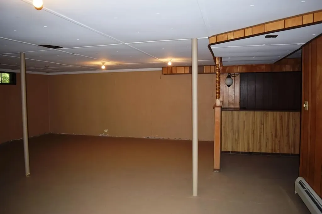 135 Bucksport Road Ellsworth ME 04605