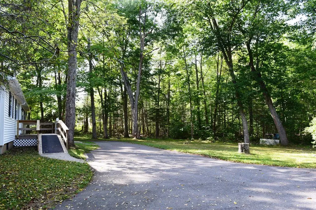 135 Bucksport Road Ellsworth ME 04605