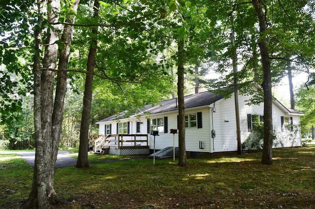 135 Bucksport Road Ellsworth ME 04605