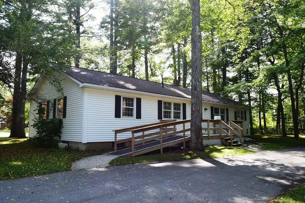 135 Bucksport Road Ellsworth ME 04605