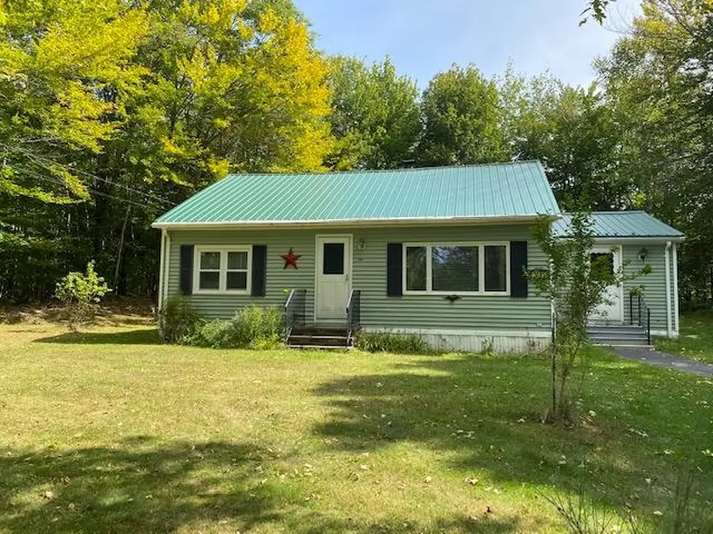30 West Side Drive Verona Island ME 04416