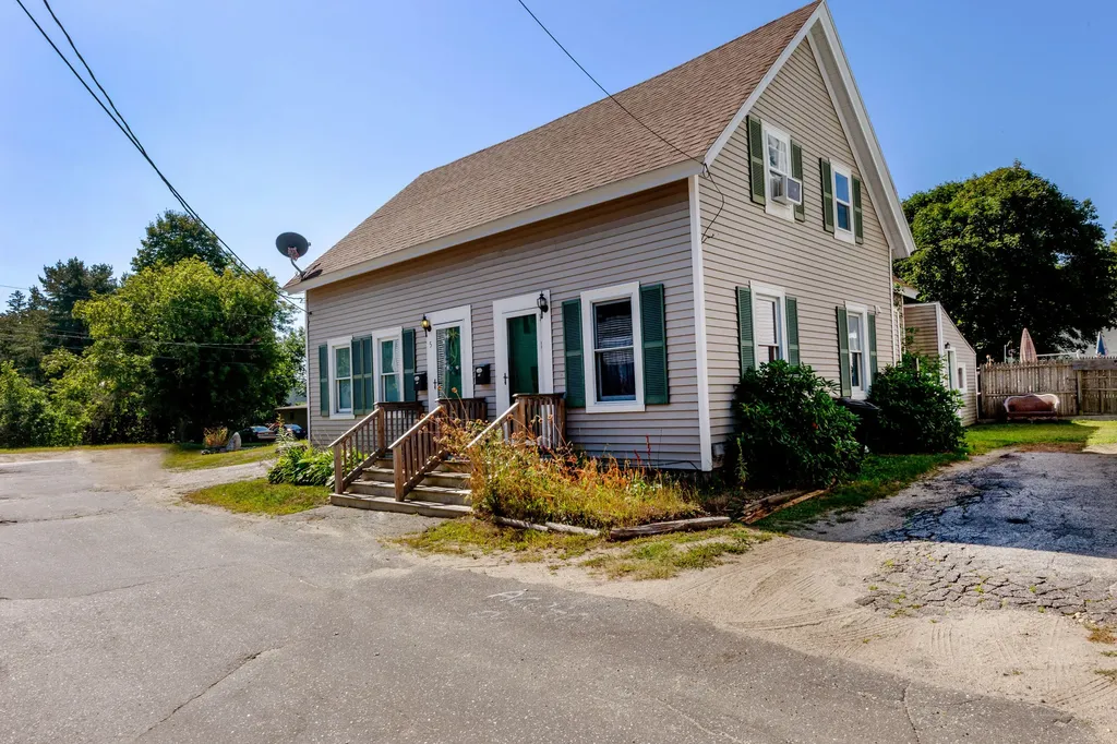 5 Bonafide Street Lisbon ME 04250