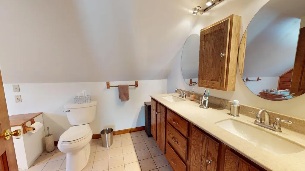 110 Center Bridge Road Turner ME 04282