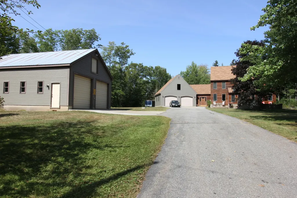 110 Center Bridge Road Turner ME 04282