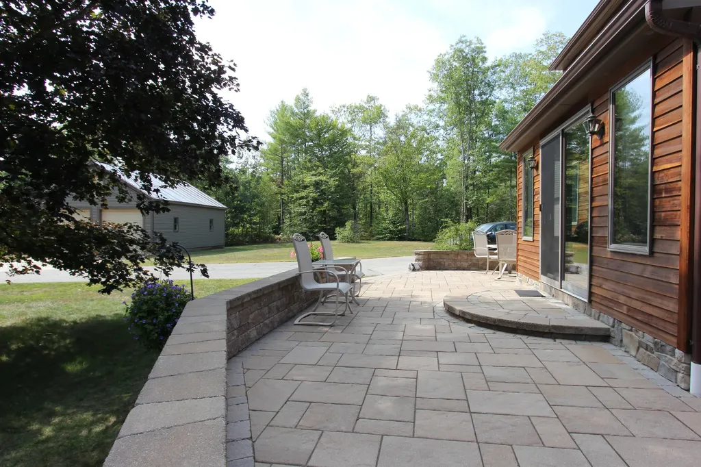 110 Center Bridge Road Turner ME 04282