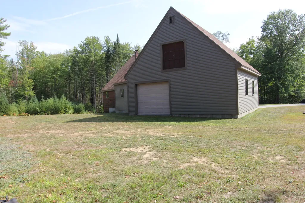 110 Center Bridge Road Turner ME 04282