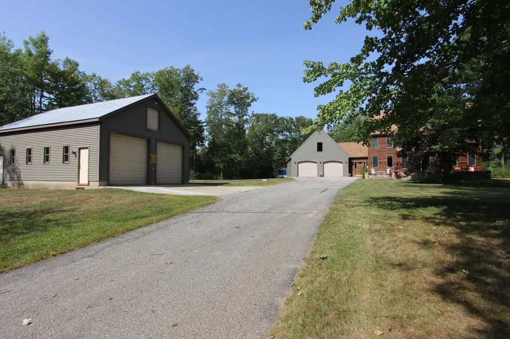 110 Center Bridge Road Turner ME 04282